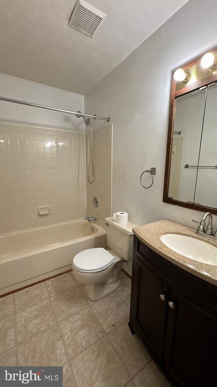 8698 Open Meadow Way, Columbia, MD 21045