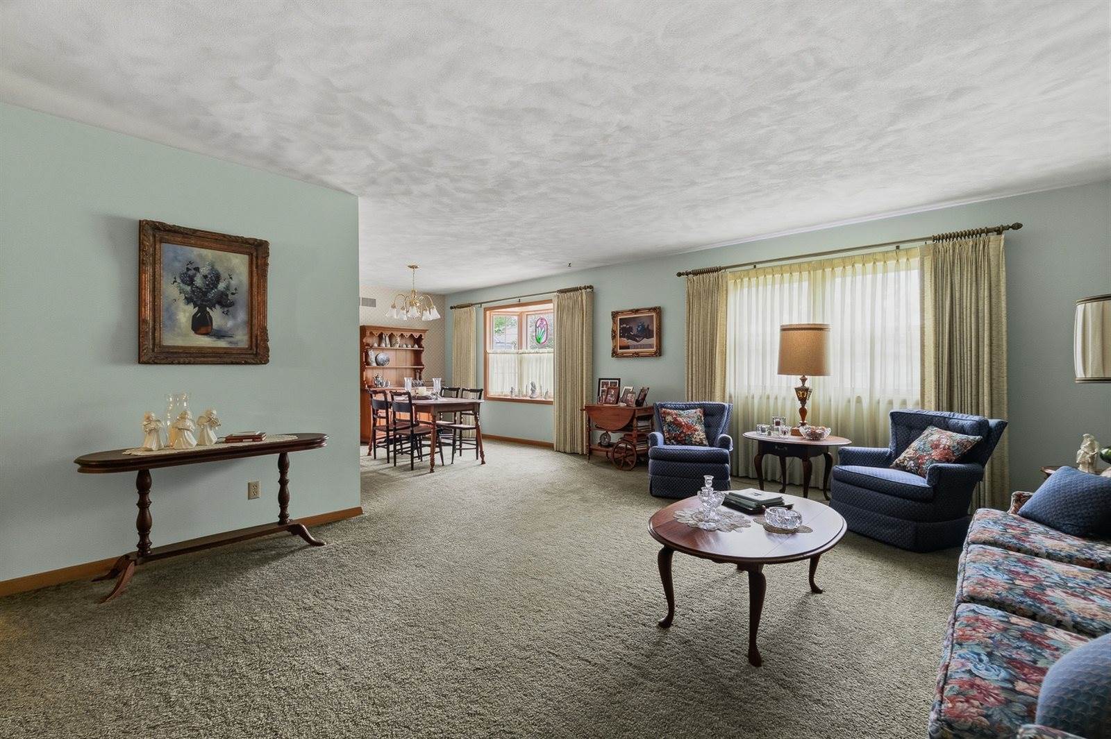 3324 34th Ave Court, Rock Island, IL 61201