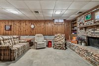 3324 34th Ave Court, Rock Island, IL 61201