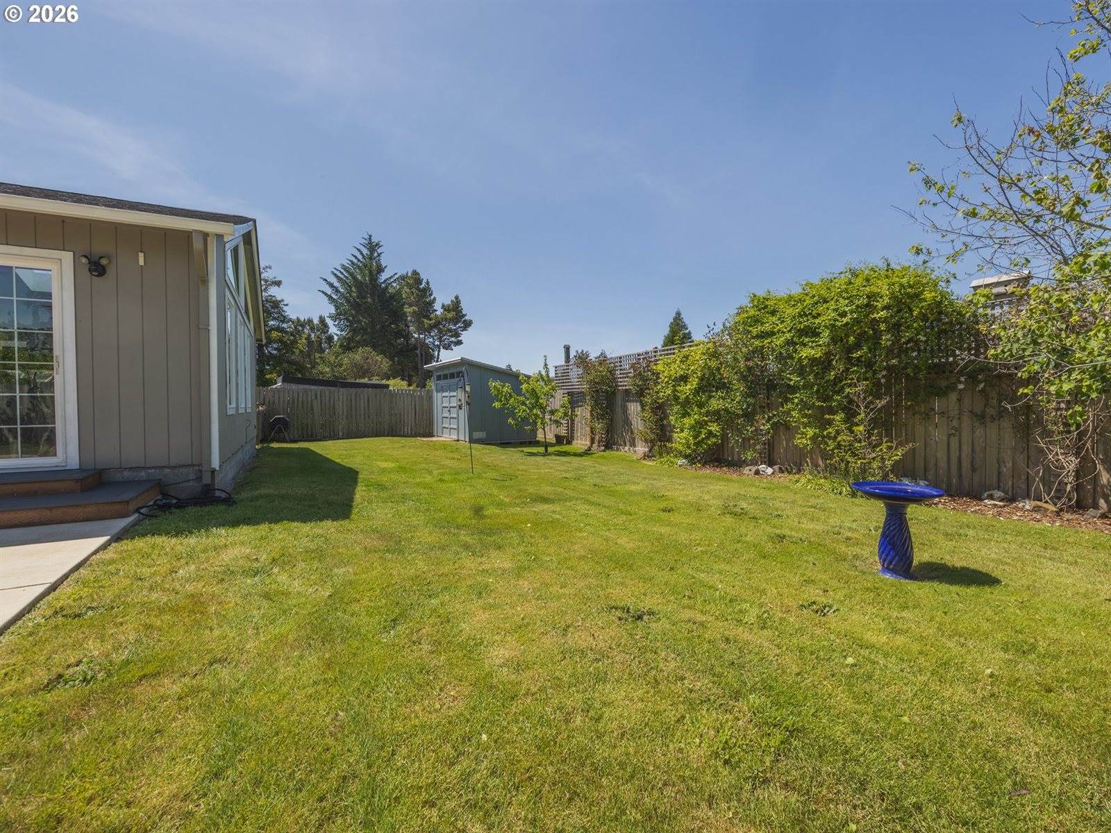4125 Spruce St, Florence, OR 97439
