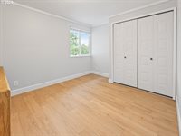 4125 Spruce St, Florence, OR 97439