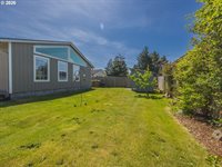 4125 Spruce St, Florence, OR 97439