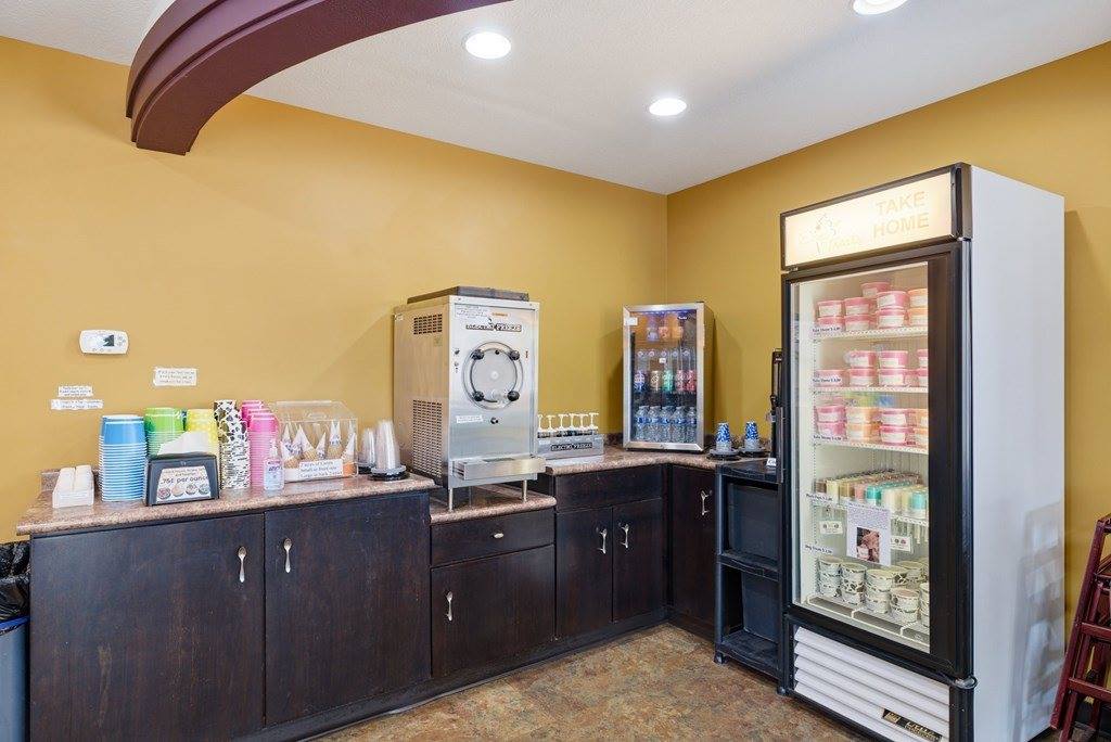 601 Claremont Ave, Ashland, OH 44805
