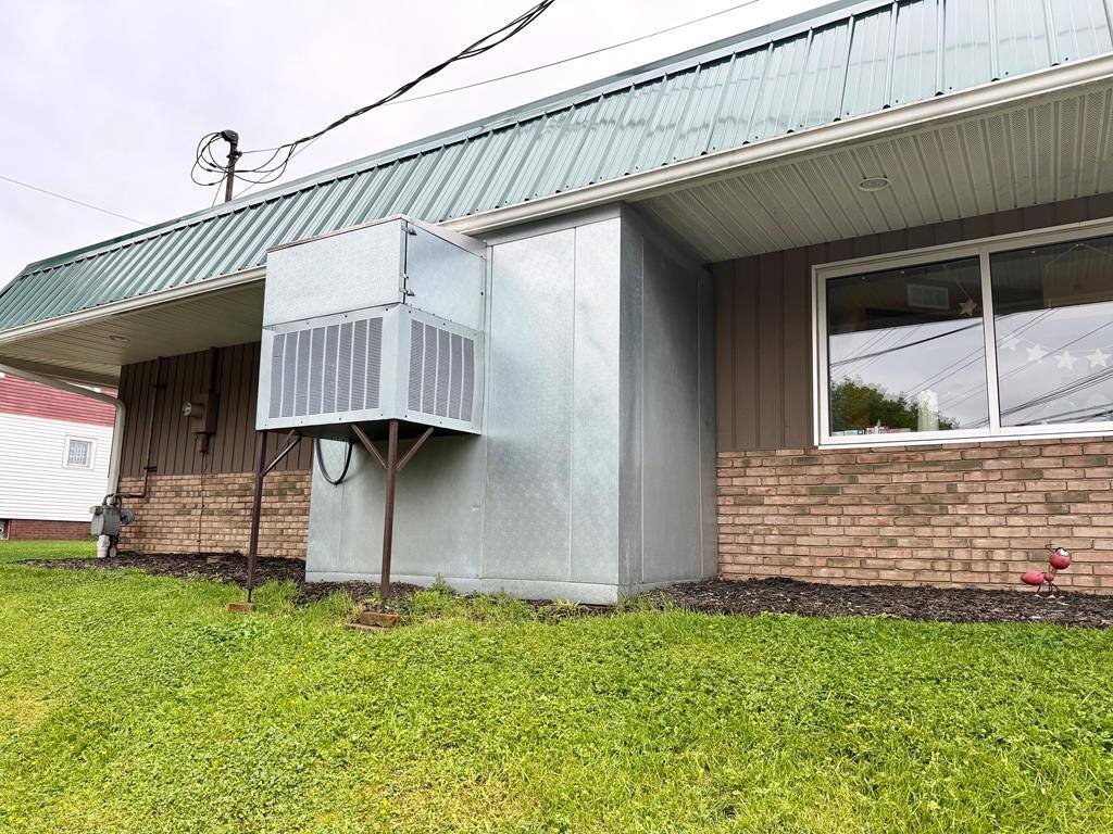 601 Claremont Ave, Ashland, OH 44805