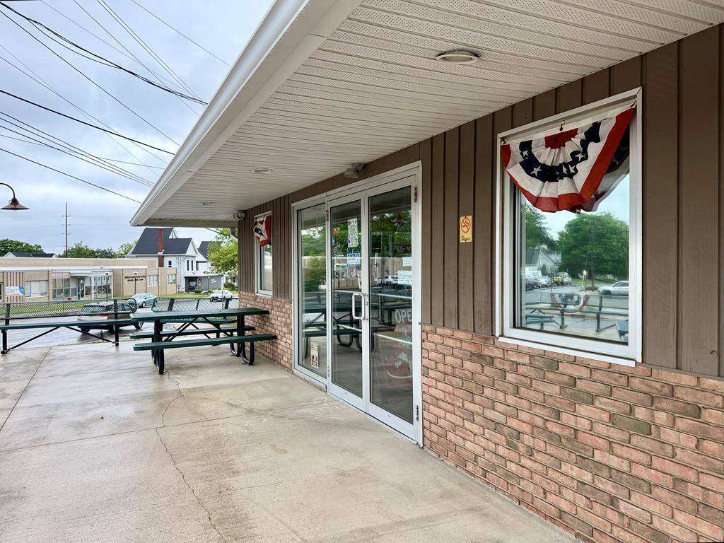 601 Claremont Ave, Ashland, OH 44805