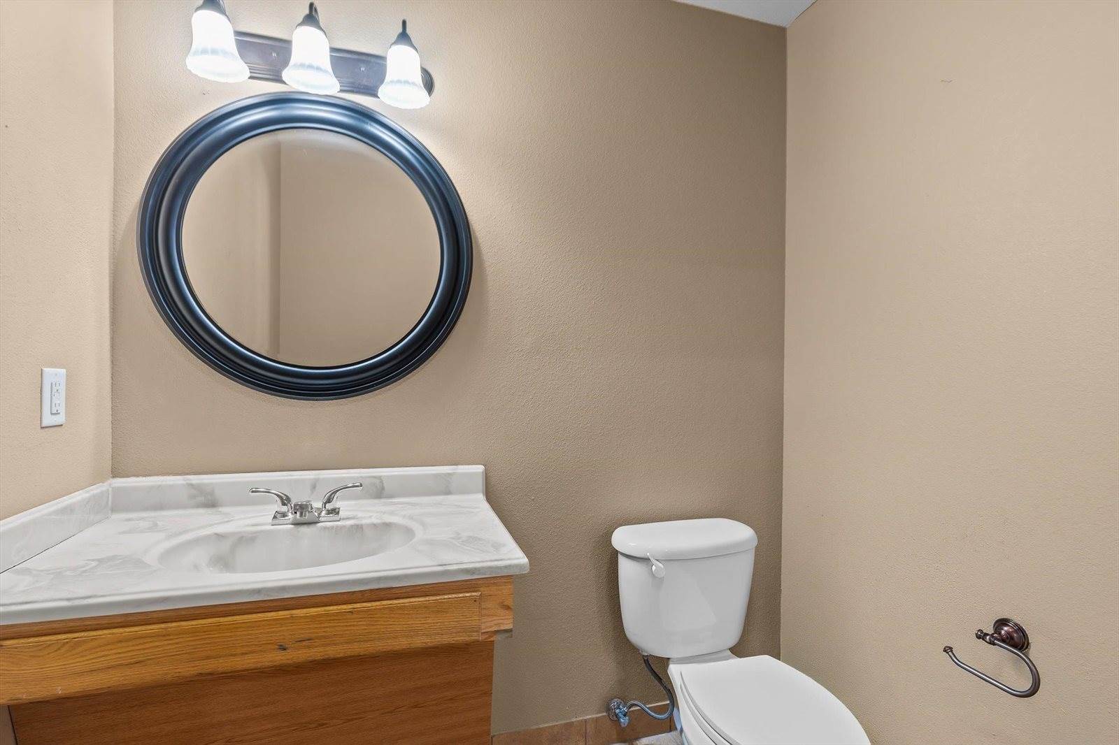2946 D Road, Grand Junction, CO 81504