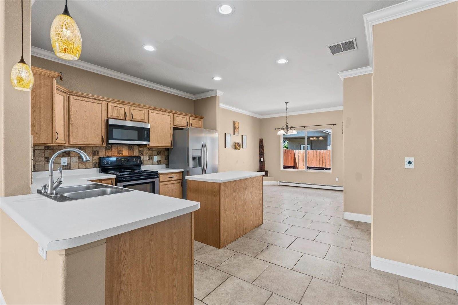 2946 D Road, Grand Junction, CO 81504