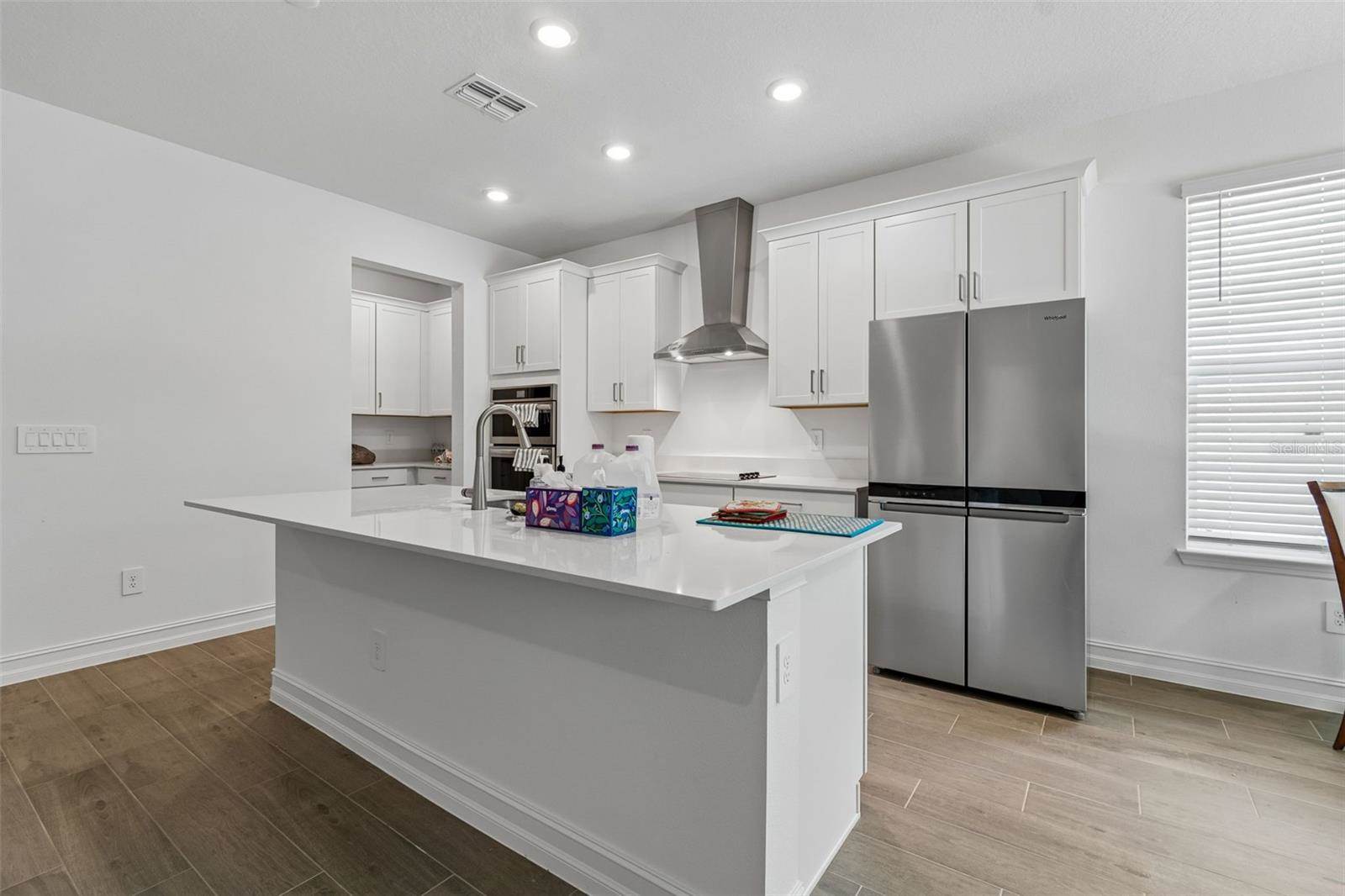 18542 Serene Lake Loop, Lutz, FL 33548
