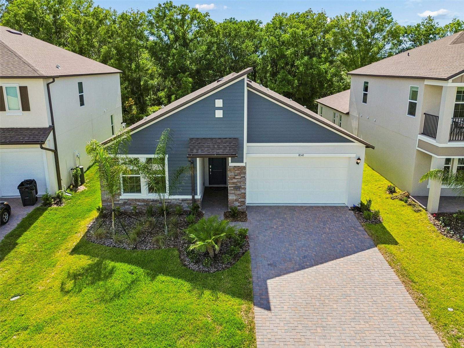 18542 Serene Lake Loop, Lutz, FL 33548