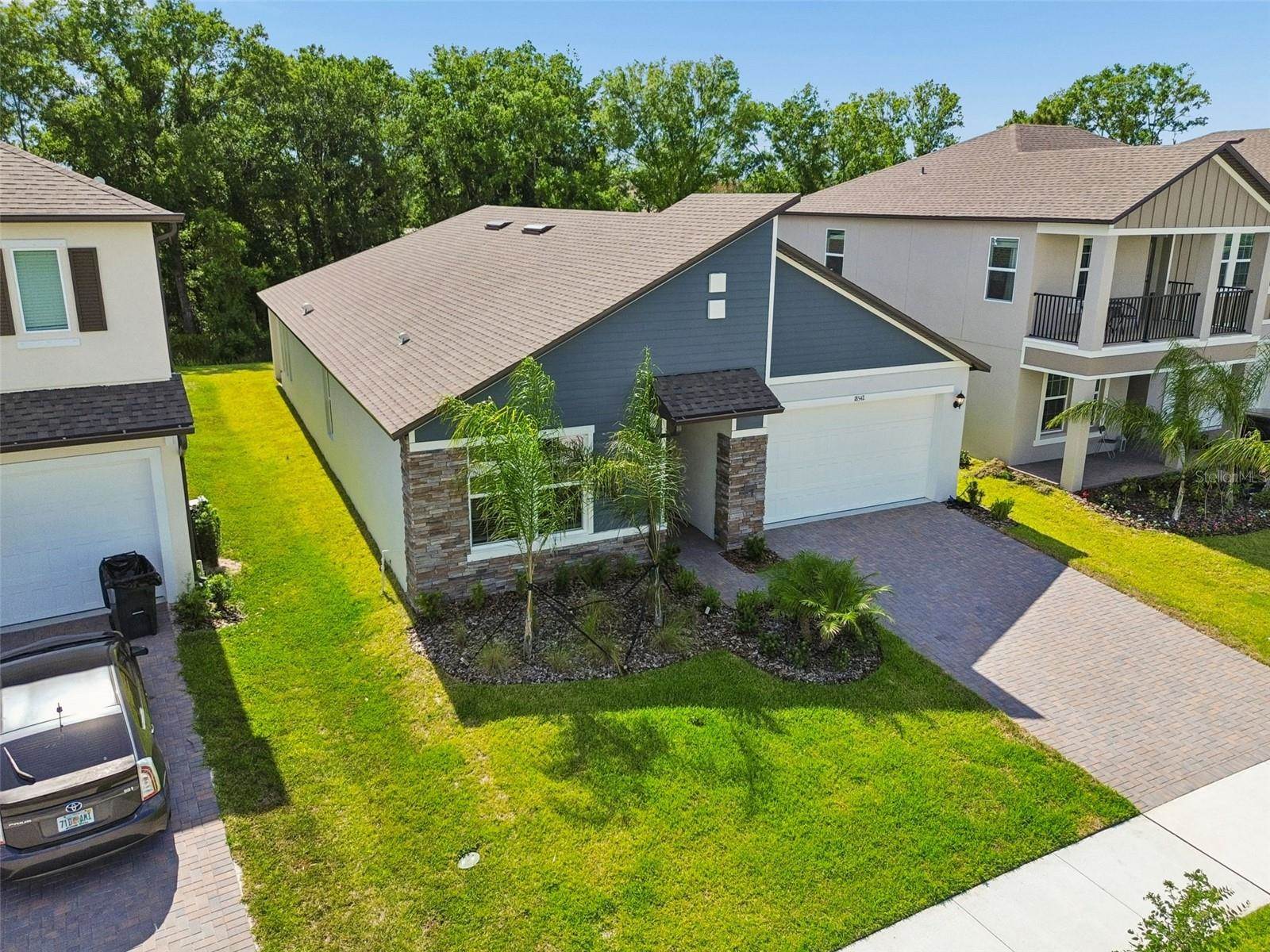 18542 Serene Lake Loop, Lutz, FL 33548