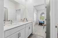 18542 Serene Lake Loop, Lutz, FL 33548