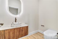 221 Coopers Drive, Hendersonville, NC 28739