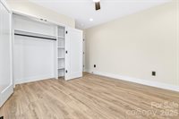 221 Coopers Drive, Hendersonville, NC 28739