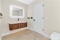 221 Coopers Drive, Hendersonville, NC 28739
