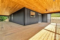 221 Coopers Drive, Hendersonville, NC 28739