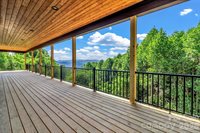 221 Coopers Drive, Hendersonville, NC 28739