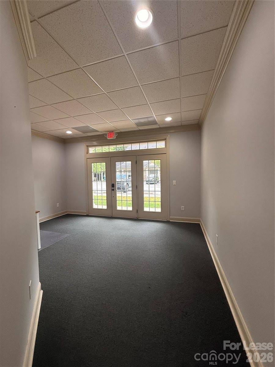 14 Towne Place Drive, Hendersonville, NC 28792