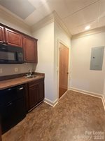 14 Towne Place Drive, Hendersonville, NC 28792