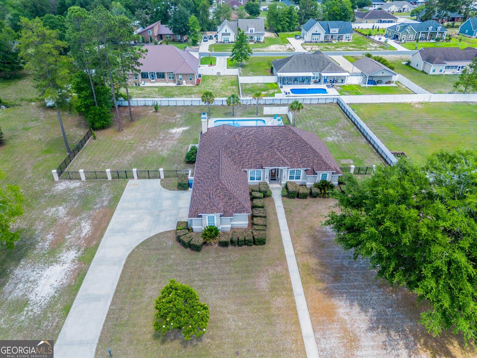 716 Stonewall Jackson Place, Waycross, GA 31503
