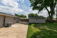 2306 9th Street, Silvis, IL 61282