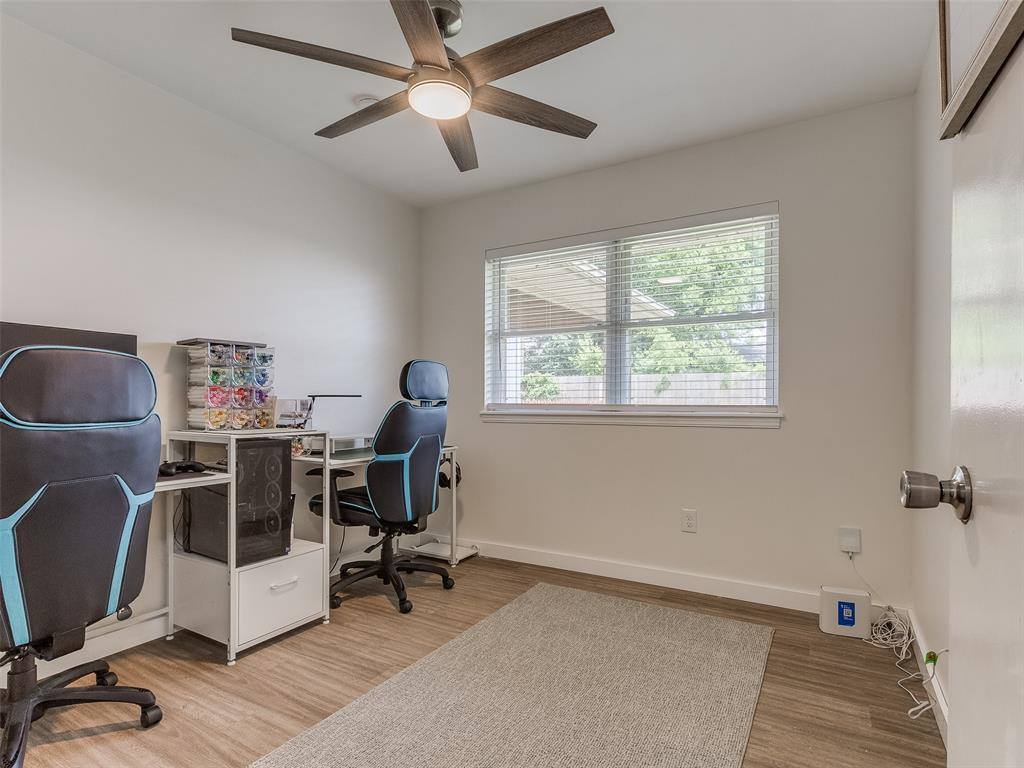 828 Briarlane Road, Del City, OK 73115