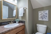 1931 Arroyo Ridge Dr, Albany, OR 97321