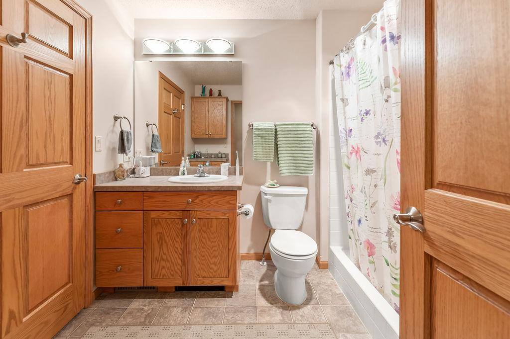 238 15th Avenue North, Fargo, ND 58102