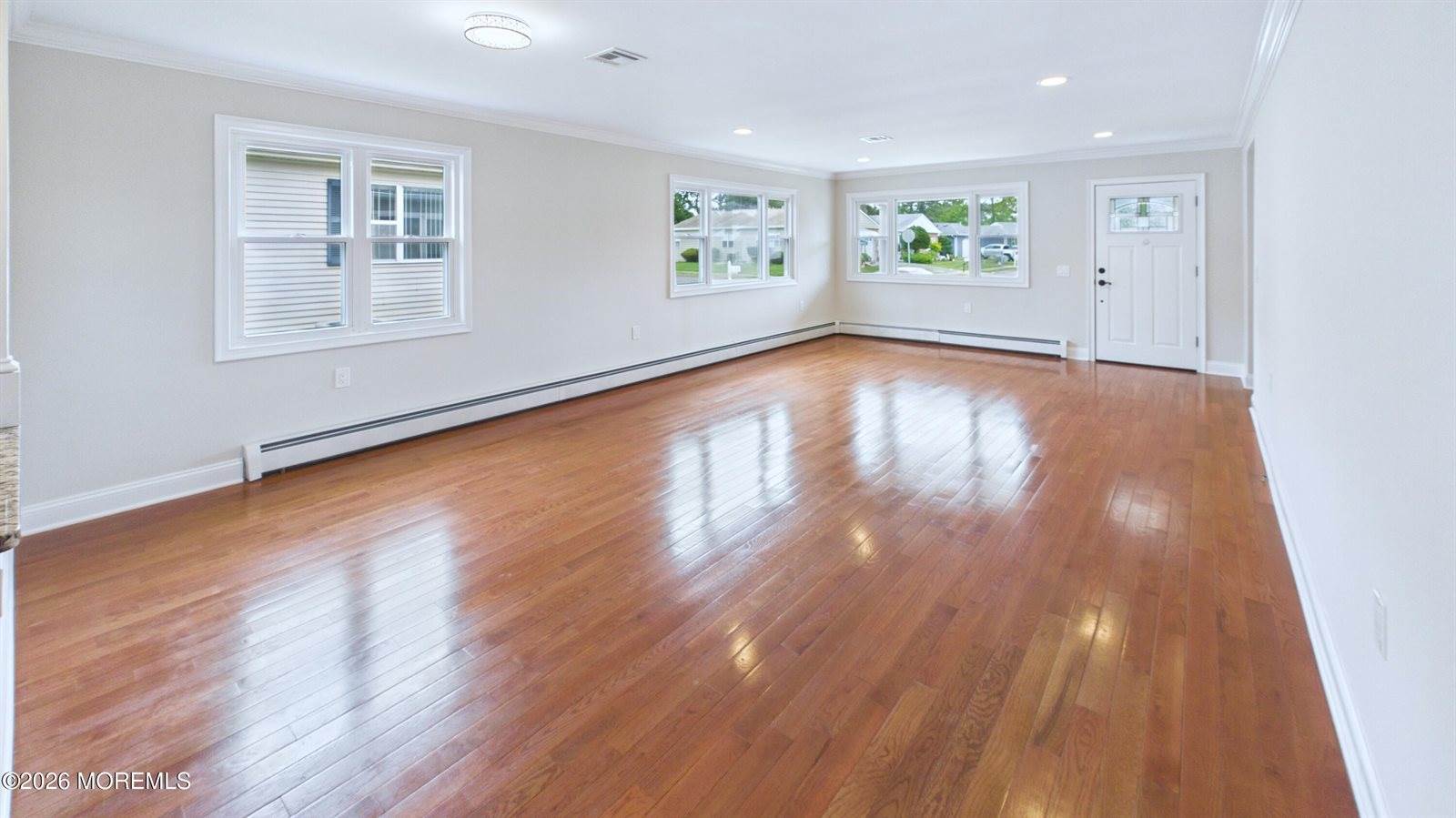 21 Templeton Street, Toms River, NJ 08757
