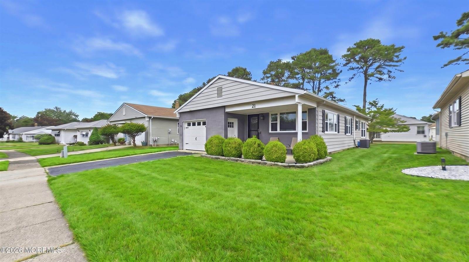 21 Templeton Street, Toms River, NJ 08757