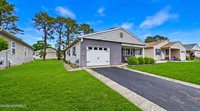 21 Templeton Street, Toms River, NJ 08757