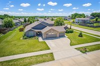 8892 Regina Lane, Manhattan, KS 66502