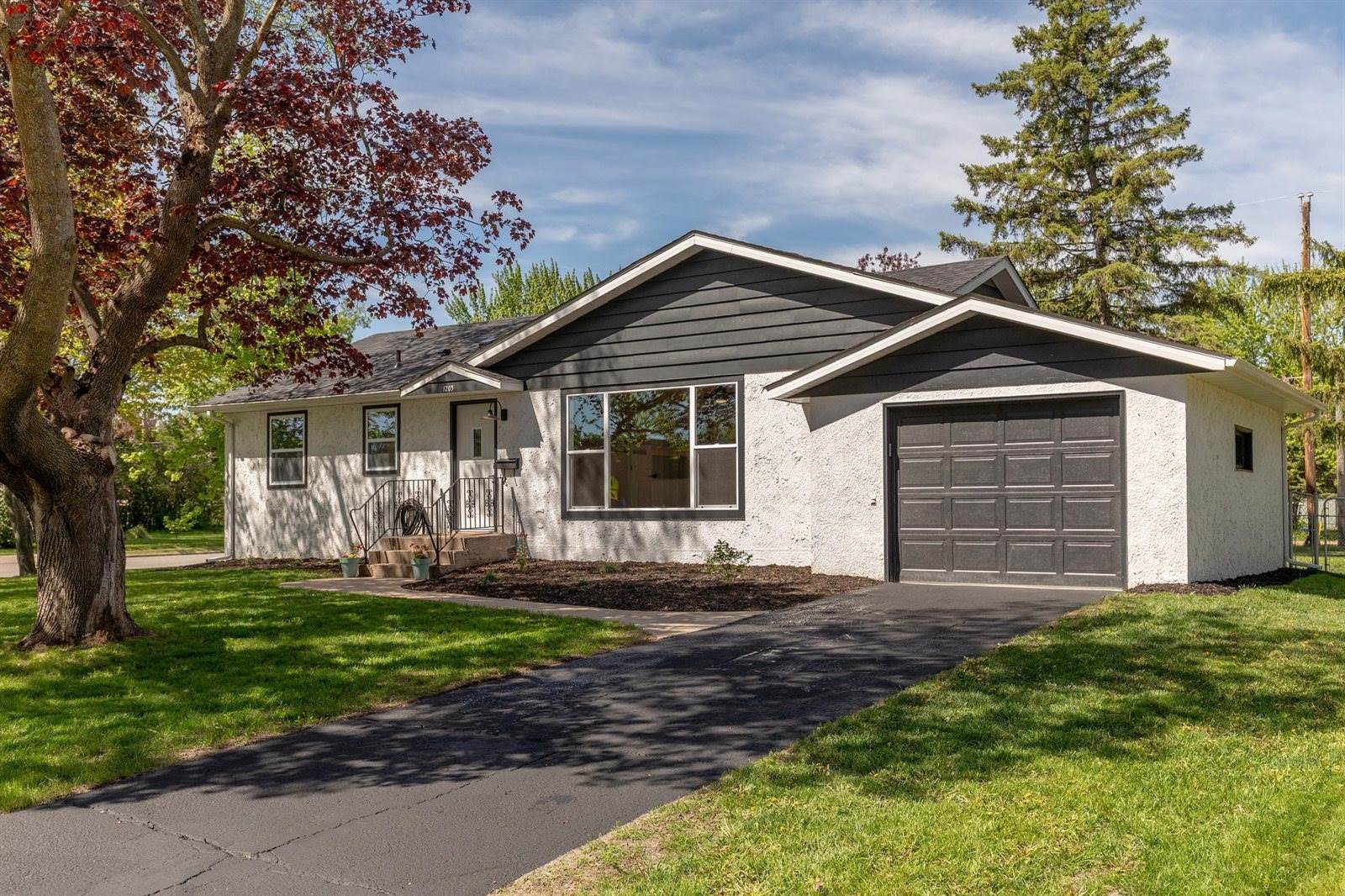 1203 10th Avenue NE, Brainerd, MN 56401