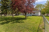1203 10th Avenue NE, Brainerd, MN 56401