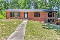 4 Barnes Road, Asheville, NC 28803