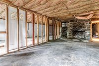 4 Barnes Road, Asheville, NC 28803