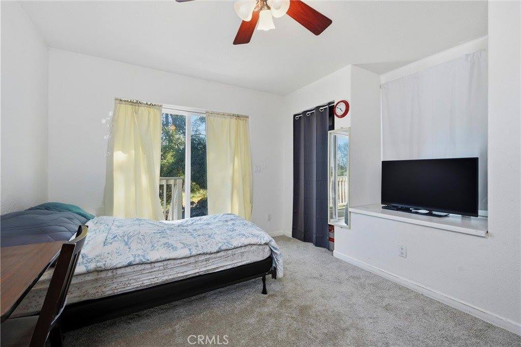18685 Oak Grove, Hidden Valley Lake, CA 95467