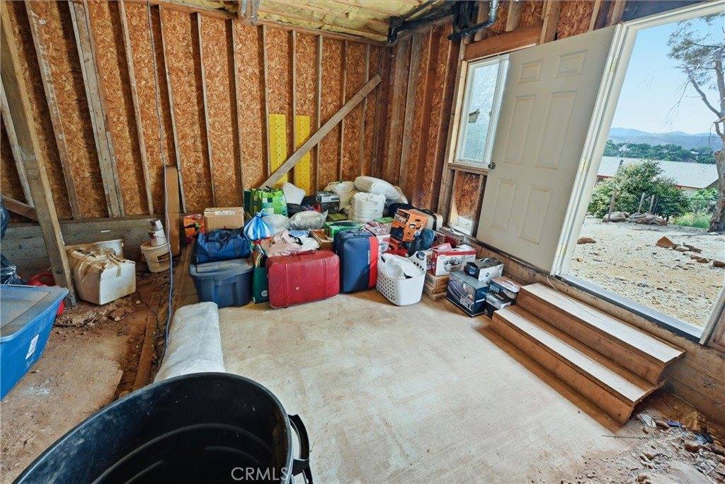 18685 Oak Grove, Hidden Valley Lake, CA 95467