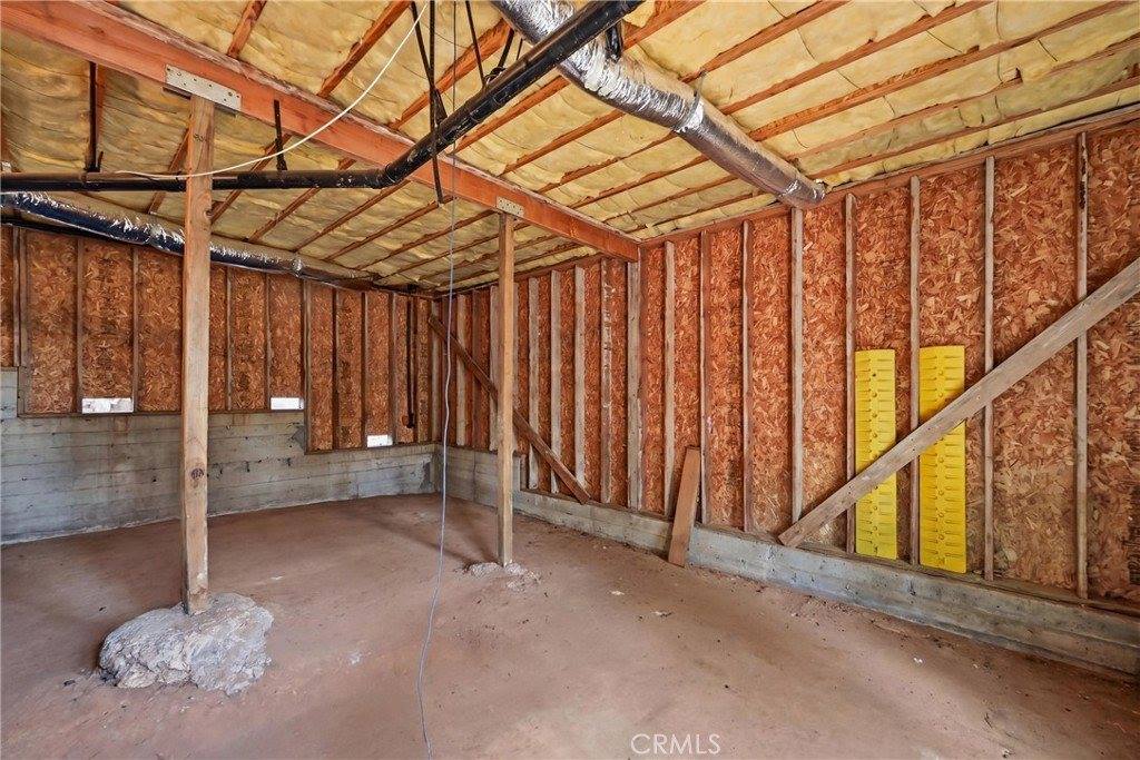 18685 Oak Grove, Hidden Valley Lake, CA 95467