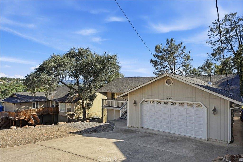 18685 Oak Grove, Hidden Valley Lake, CA 95467