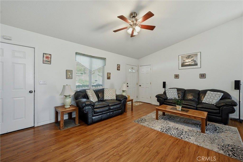 18685 Oak Grove, Hidden Valley Lake, CA 95467