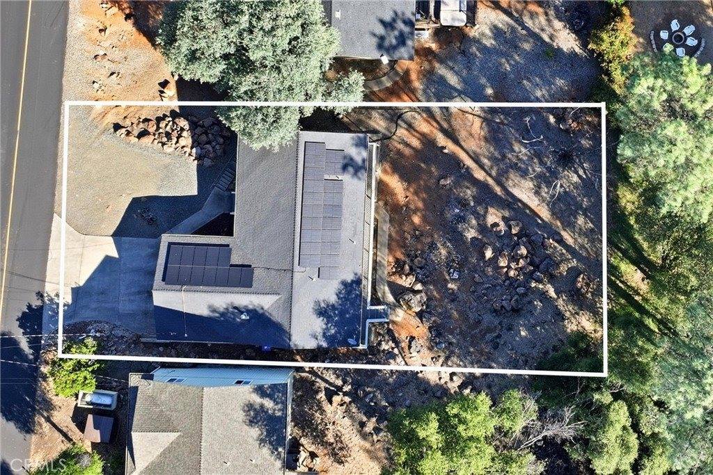 18685 Oak Grove, Hidden Valley Lake, CA 95467