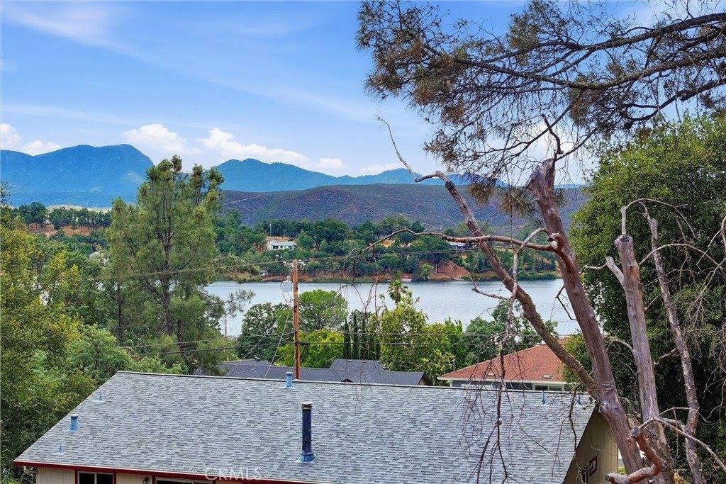 18685 Oak Grove, Hidden Valley Lake, CA 95467