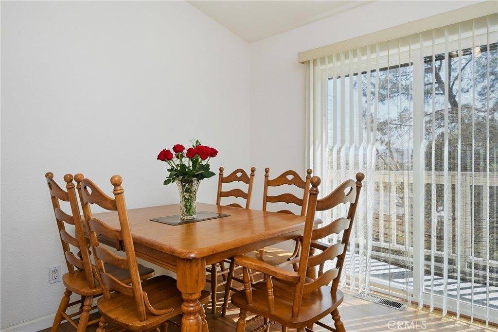 18685 Oak Grove, Hidden Valley Lake, CA 95467