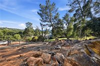 18685 Oak Grove, Hidden Valley Lake, CA 95467