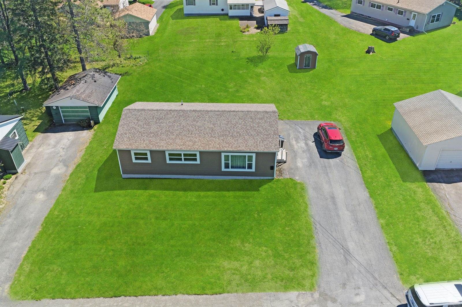 40 Paris Snow Drive, Caribou, ME 04736