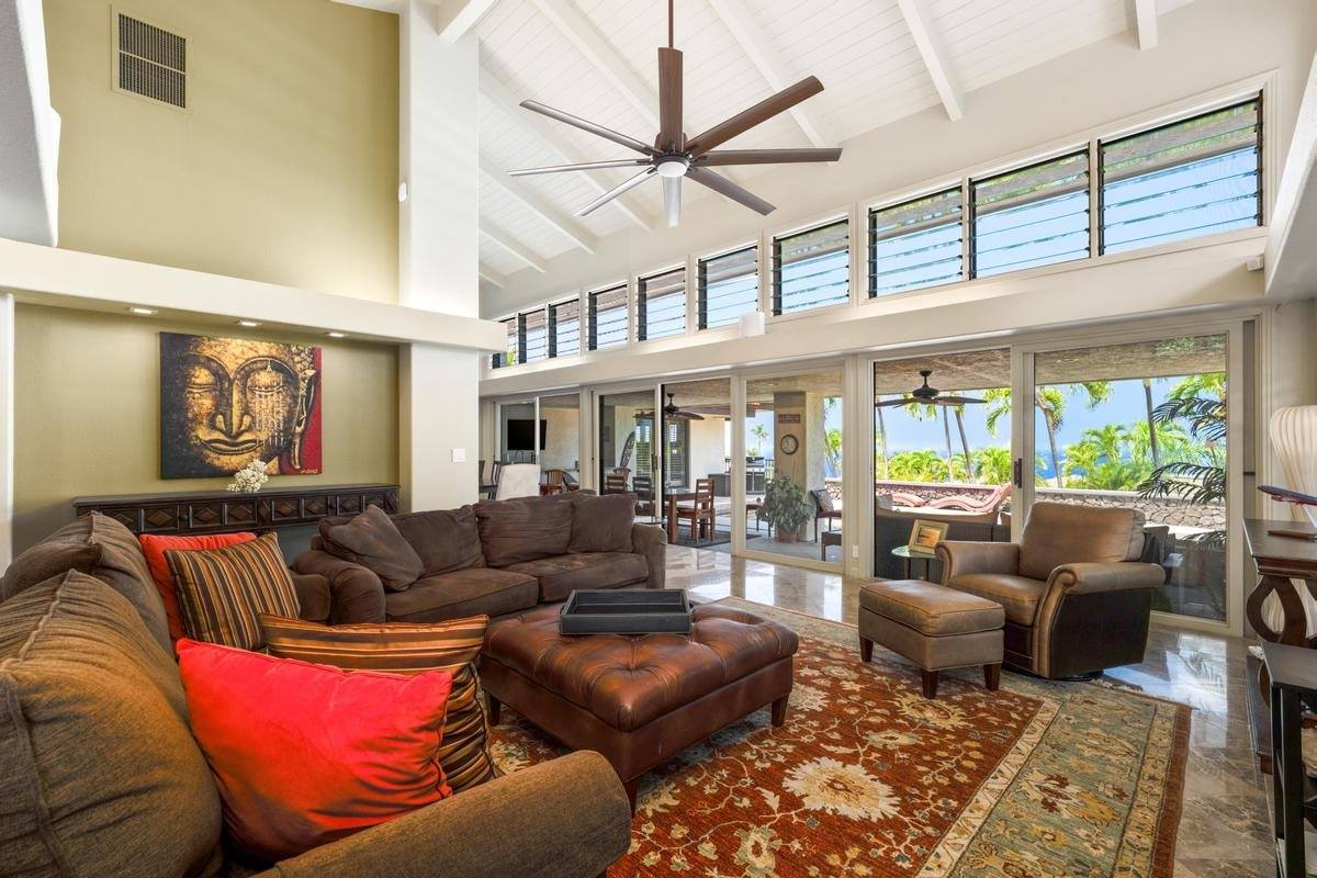 78-6835 Keaupuni St, Kailua Kona, HI 96740