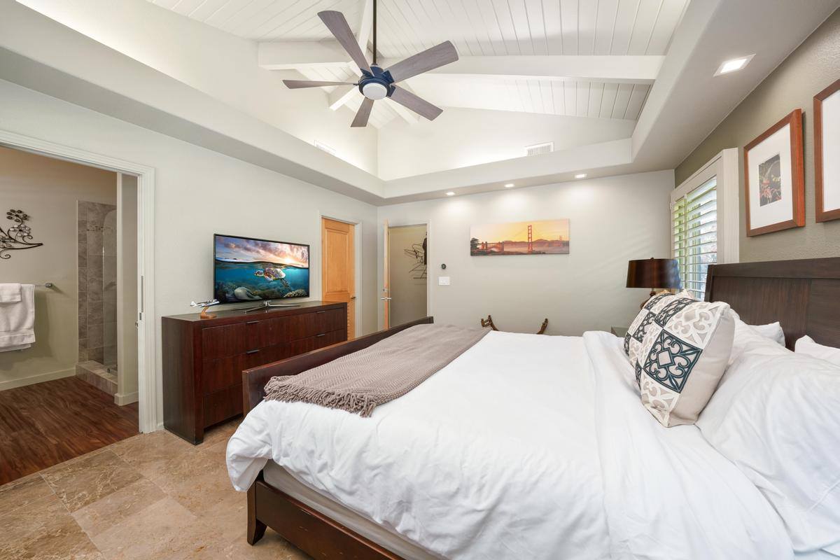 78-6835 Keaupuni St, Kailua Kona, HI 96740