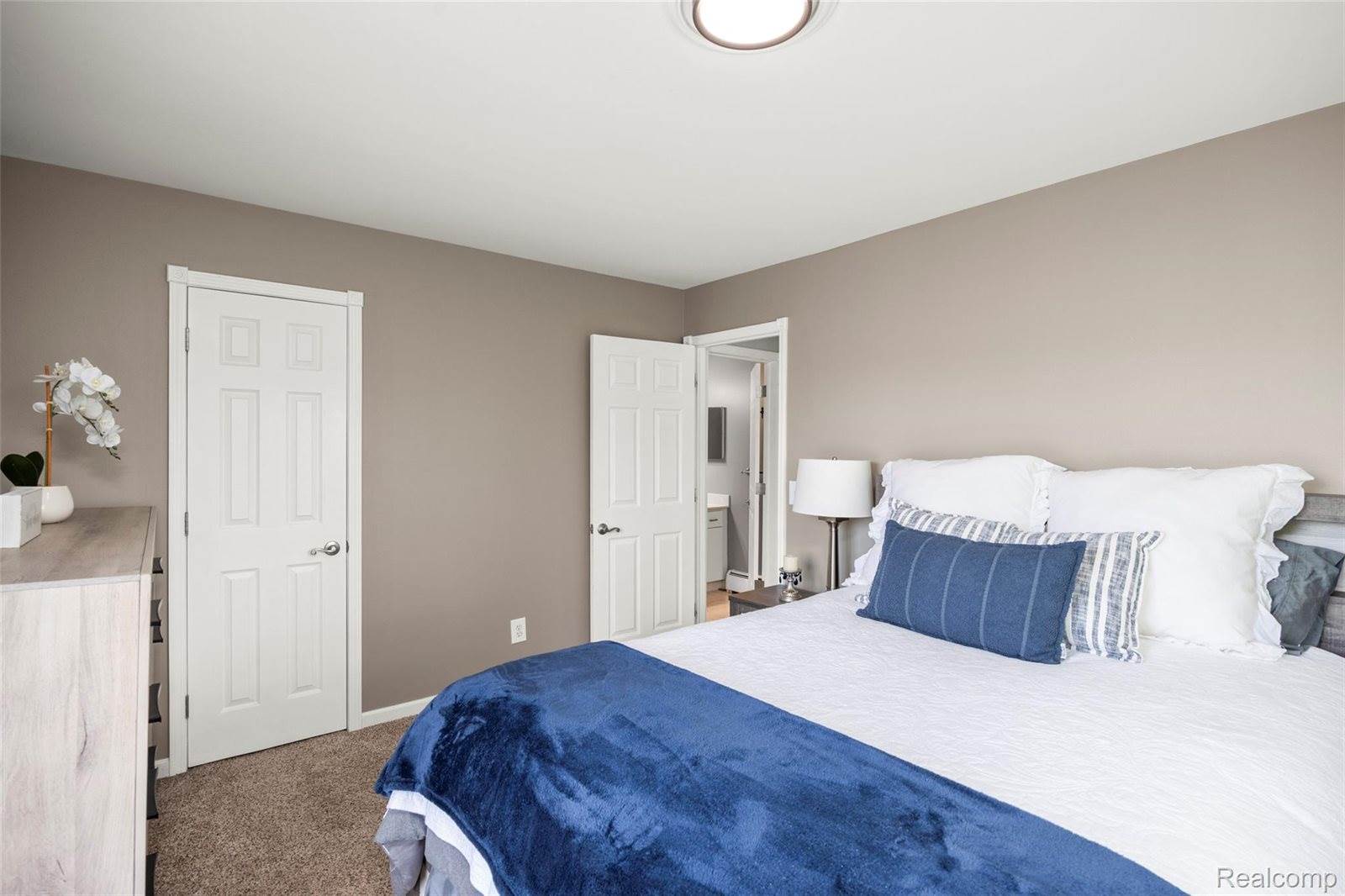 500 Romeo, RochesterCity_Oakland, MI 48307