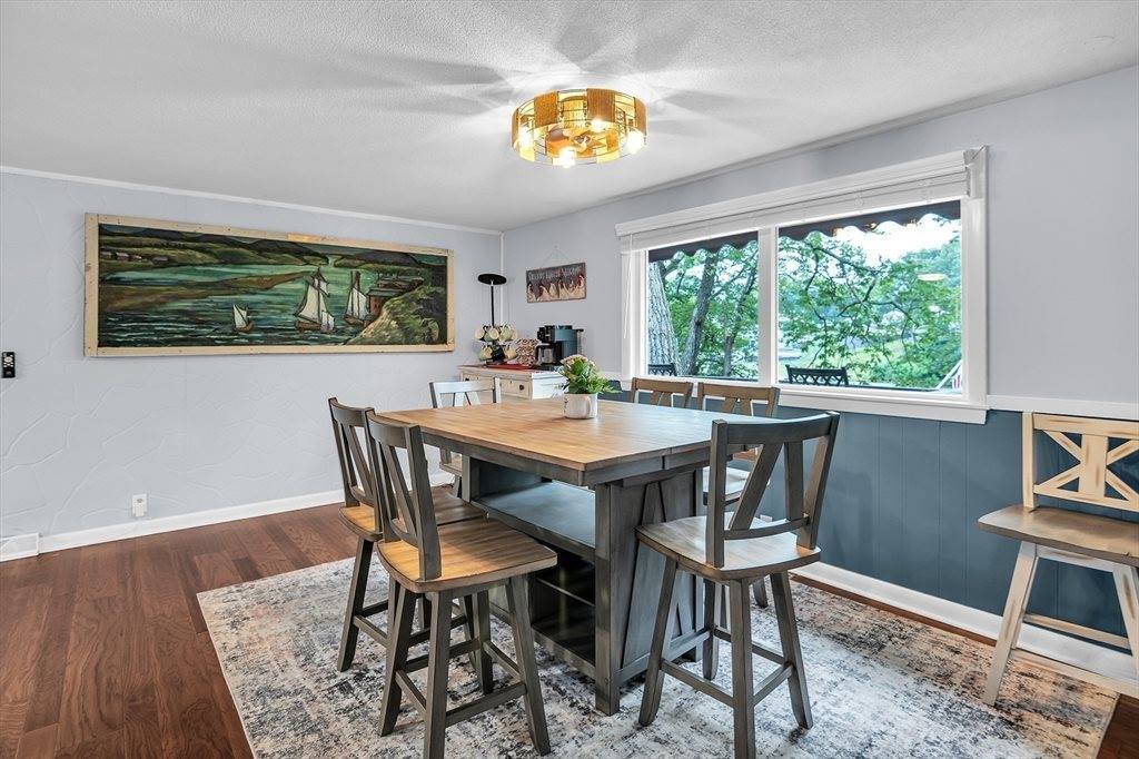 105 Lakeview Street, Southwick, MA 01077