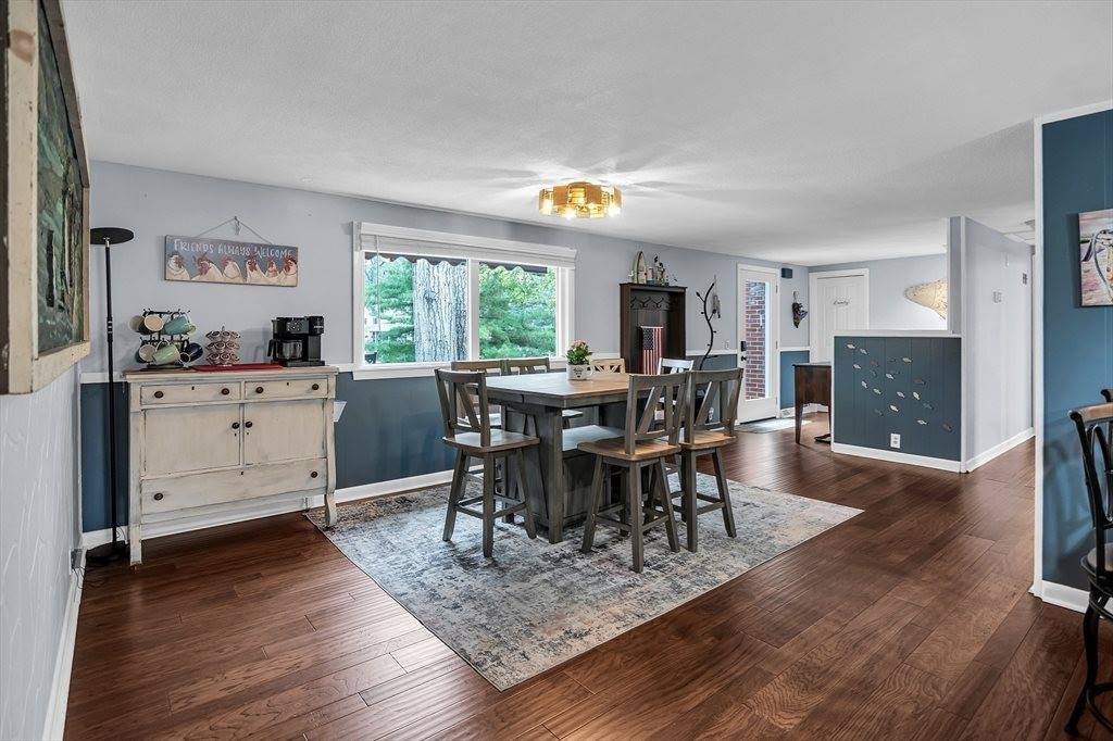 105 Lakeview Street, Southwick, MA 01077